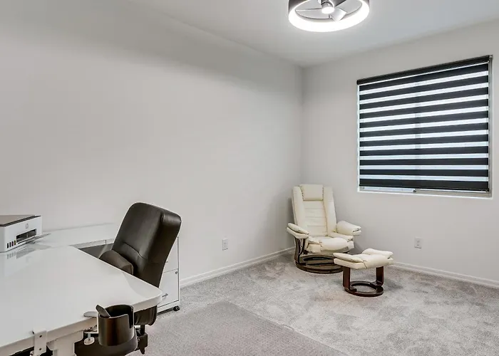 Wfh Friendly! Laveen Village W/ Office & Yard