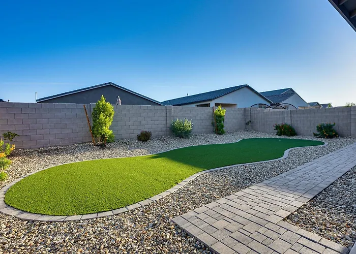 Wfh Friendly! Laveen Village W/ Office & Yard Holiday home *